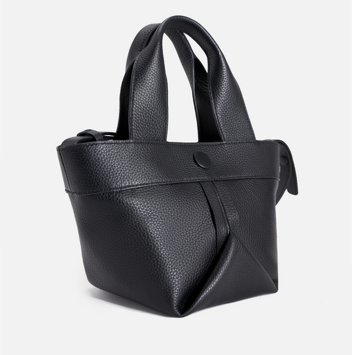 Gusset small pebble leather tote in black with white edge paint