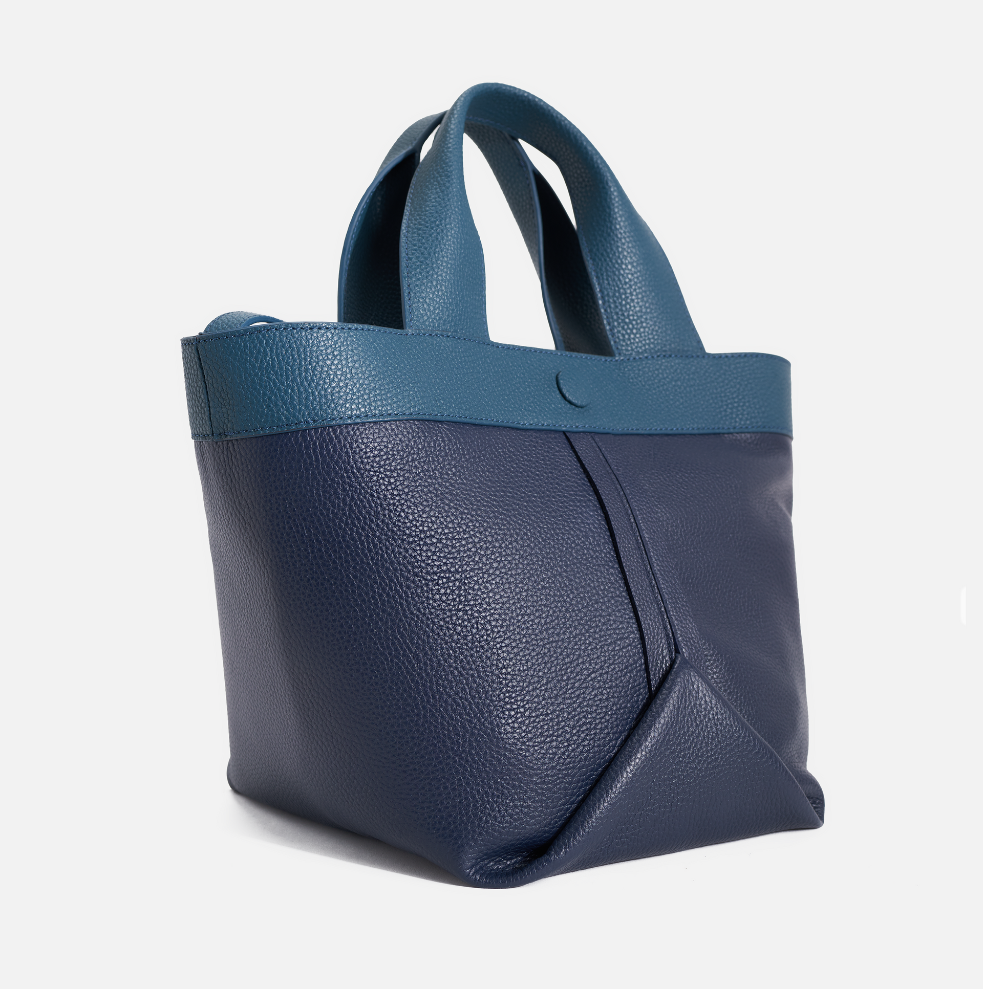 Gusset medium pebble leather tote in emerald forest / blazer blue