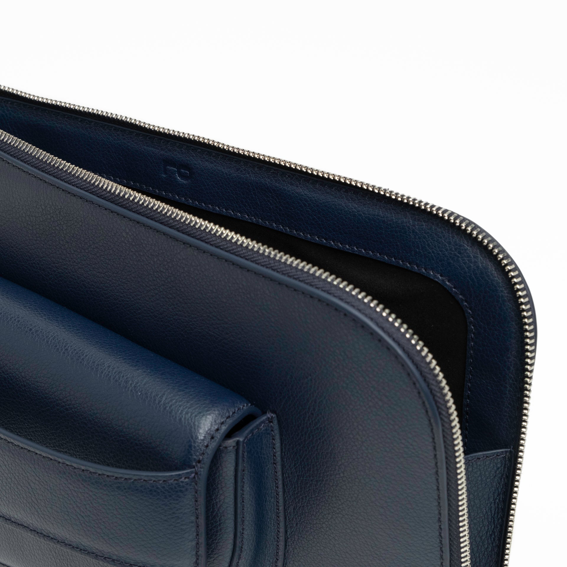 Ellipse Pebble Leather 13" Laptop Sleeve in Navy