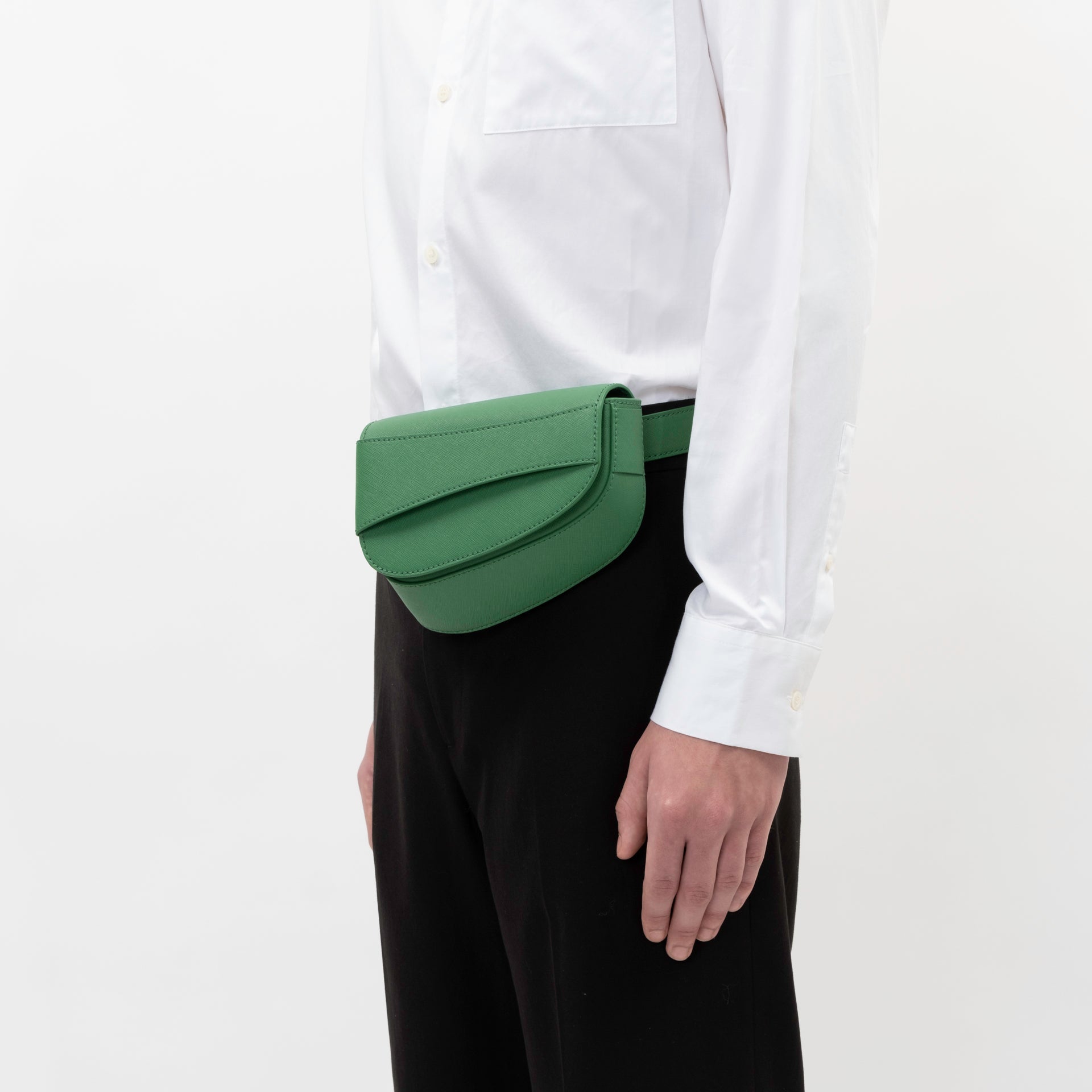 Ellipse Saffiano Leather Fanny Pack in Verde