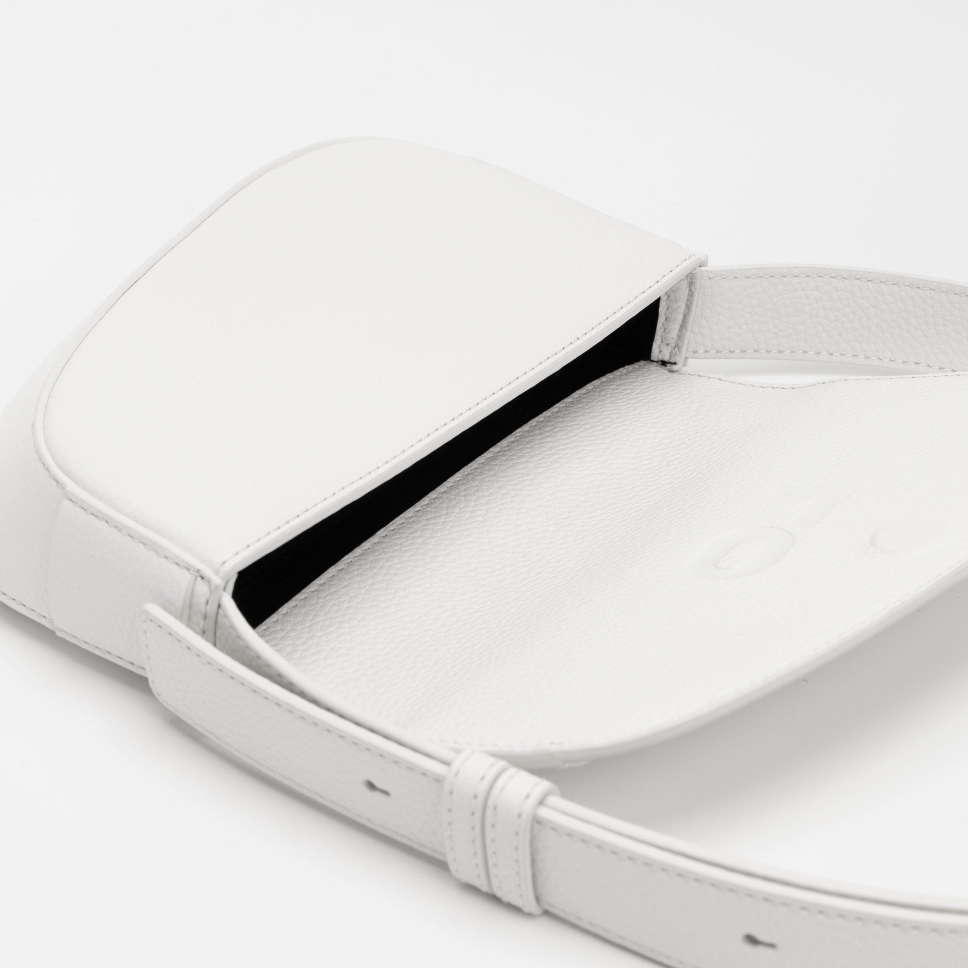 Ellipse Pebble Leather Shoulder Bag in Optic White