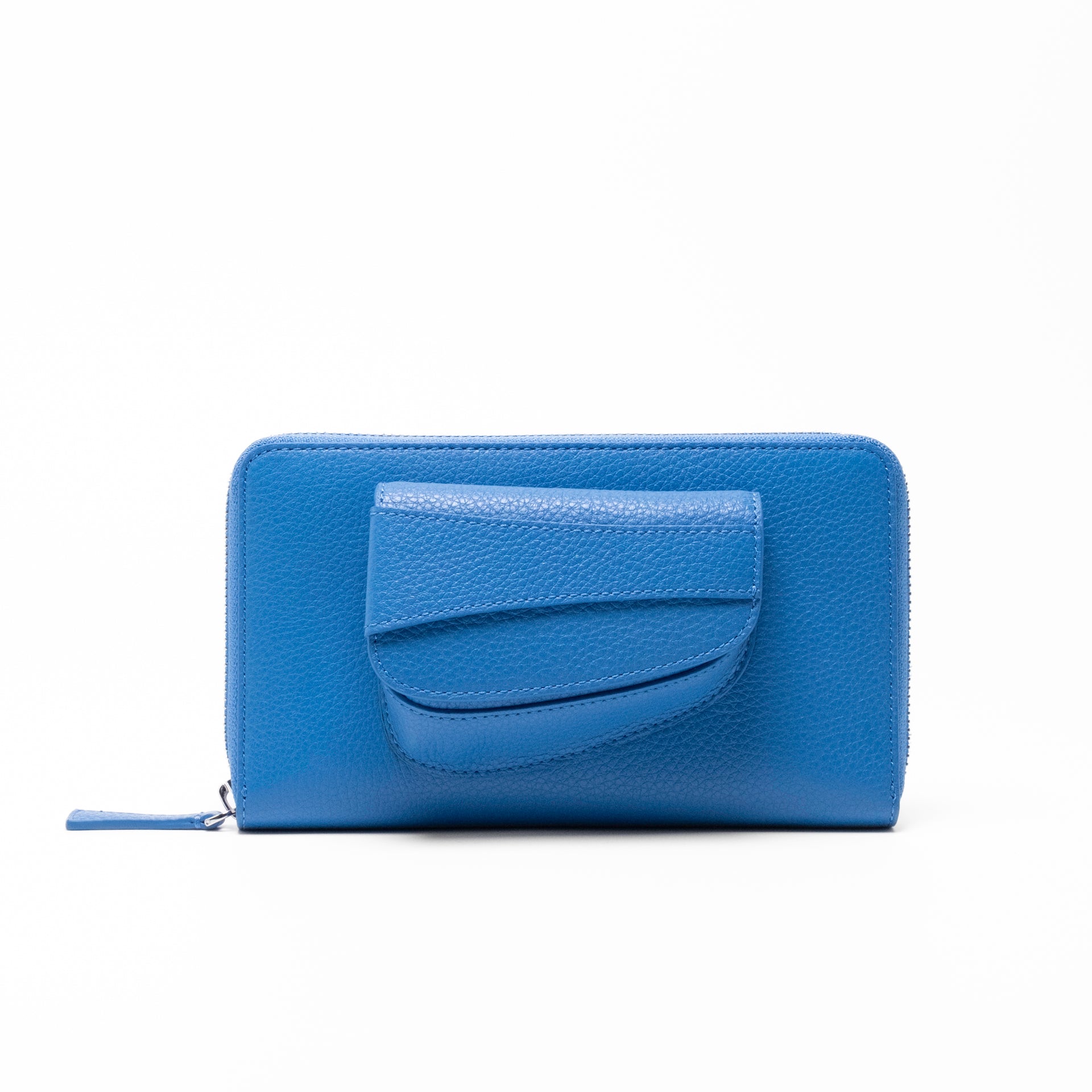 Ellipse Pebble Leather Travel Wallet in Cobalt