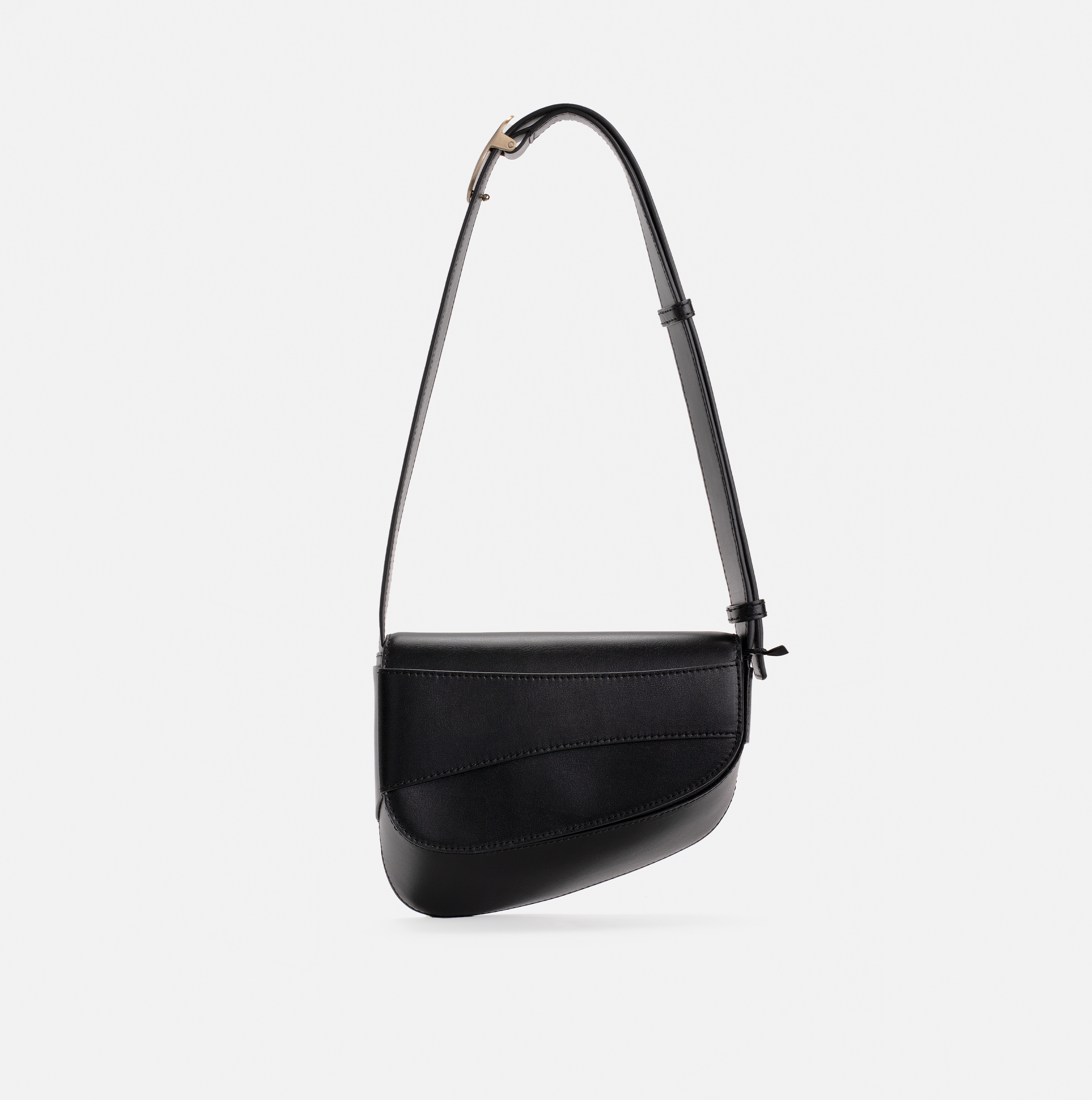 Marianne small smooth leather shoulder bag in black