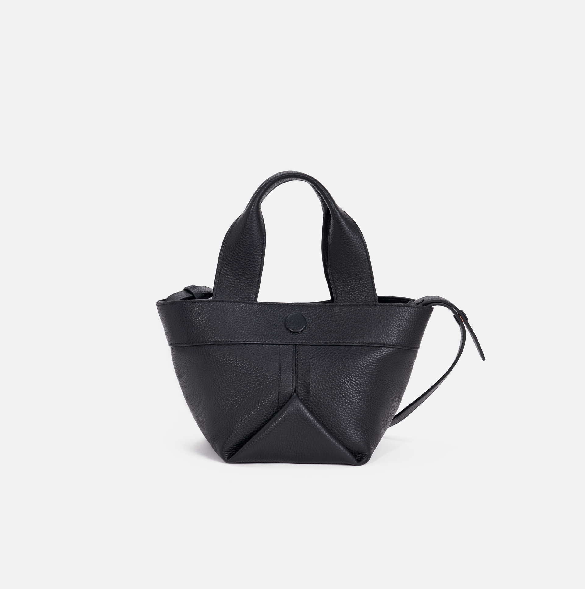 Gusset small pebble leather tote in black - ro bags