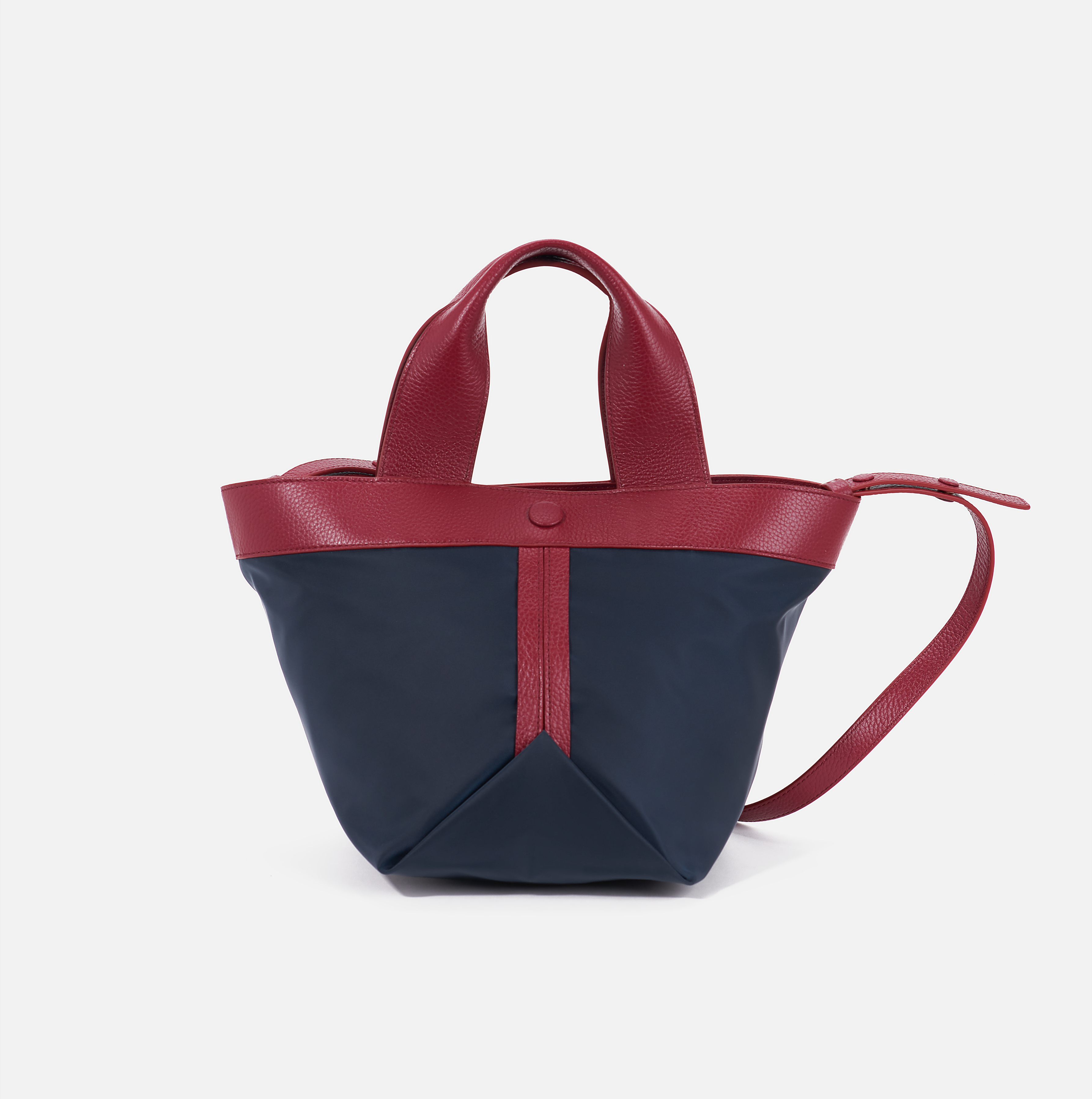 Gusset small nylon tote with pebble leather trim in navy / burgundy - ro  bags