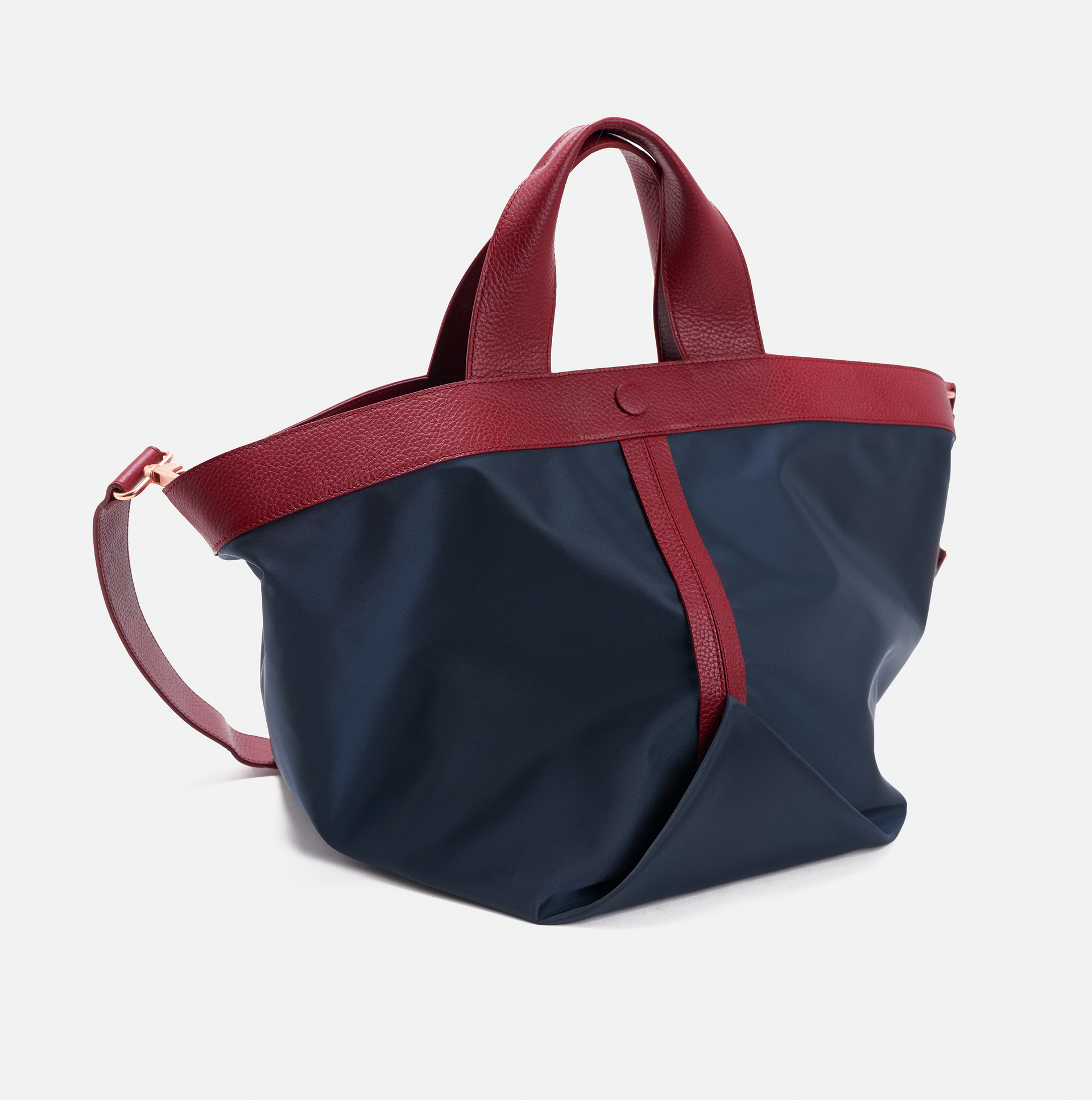 Gusset large nylon tote with pebble leather trim in navy / burgundy